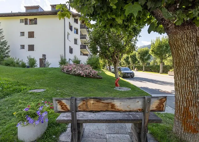 Apartament Chasa Valambrun 1004 *